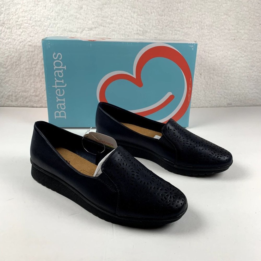Baretraps Amry Womens Slip-on Loafers Size 7.5M Memory Foam Insole Navy NIB S161